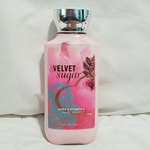 Bath and body works lotion.